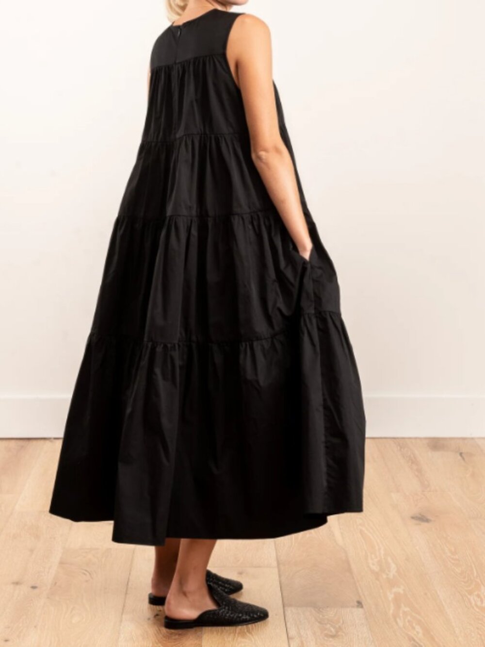 CO Essentials Black Cotton Poplin Tiered Sleeveless Maxi Dress SZ M - Picture 4 of 12